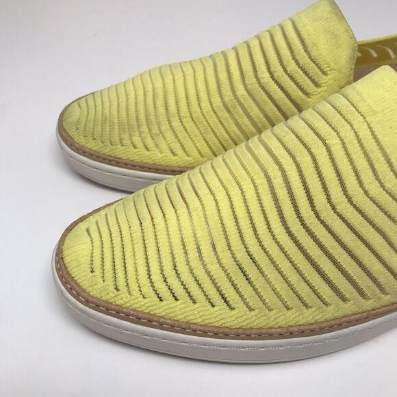 UGG Slip on Sneakers Women’s Size 9 Yellow Sammy Breeze sneakers 1109533 - Picture 7 of 13